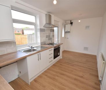 3 bedroom terraced house to rent - Photo 5