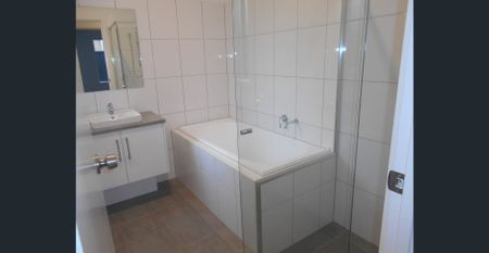 What A Beauty! - Photo 5