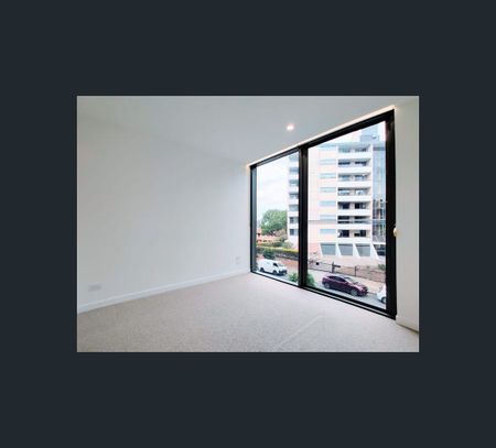 305/66 Lambert Street, Kangaroo Point, Qld 4169 - Photo 4