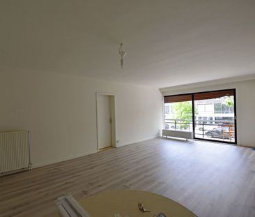 Gerenoveerd appartement te huur in het centrum van Eeklo! - Photo 6