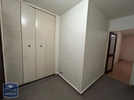 Location Appartement 1 pièce 31m² MONTAUBAN 82000 - Photo 1