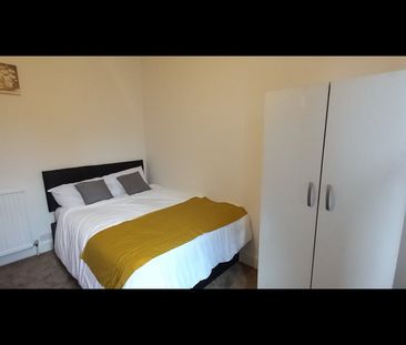 Room in a Shared House, Stevenage Road, E6 - Photo 6