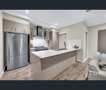 5 Charger Lane, Cranbourne East, Vic 3977 - Photo 4