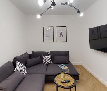 5 bedroom house to rent - Photo 1