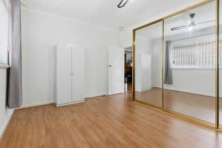 6 Knutsford Avenue, Rivervale WA 6103 - Photo 5
