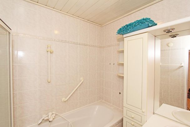 Mietwohnung in Waltendorf mit 3 getrennten Zimmer - 1 Monat MIETFREI - Photo 1