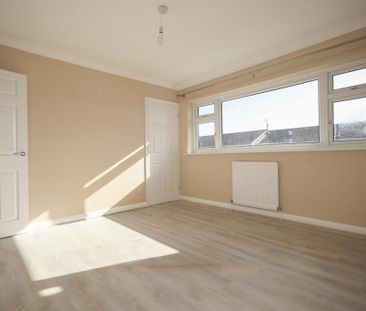 2 bedroom semi-detached house to rent - Photo 4