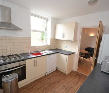 5 Bed - Addington Road, Reading - Photo 3