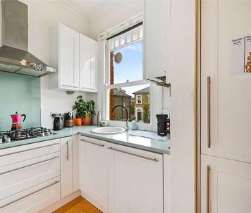 Lime Grove, Shepherds Bush, London, W12 - Photo 3