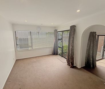 7 Holly Road, Merivale, NZ 8014 - Photo 4