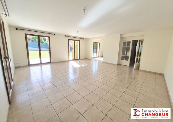 Location Maison 5 pièces 149m² - Photo 1
