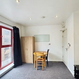 Observation Court, Ipswich - Photo 1