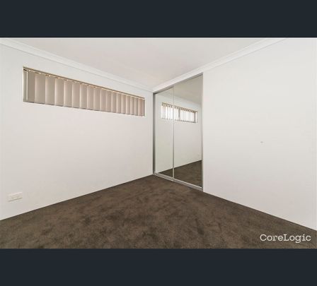 5D Bent Street, Cannington, WA 6107 - Photo 1