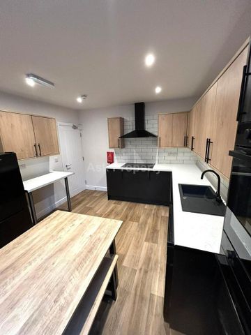 1 bedroom semi-detached house to rent - Photo 4