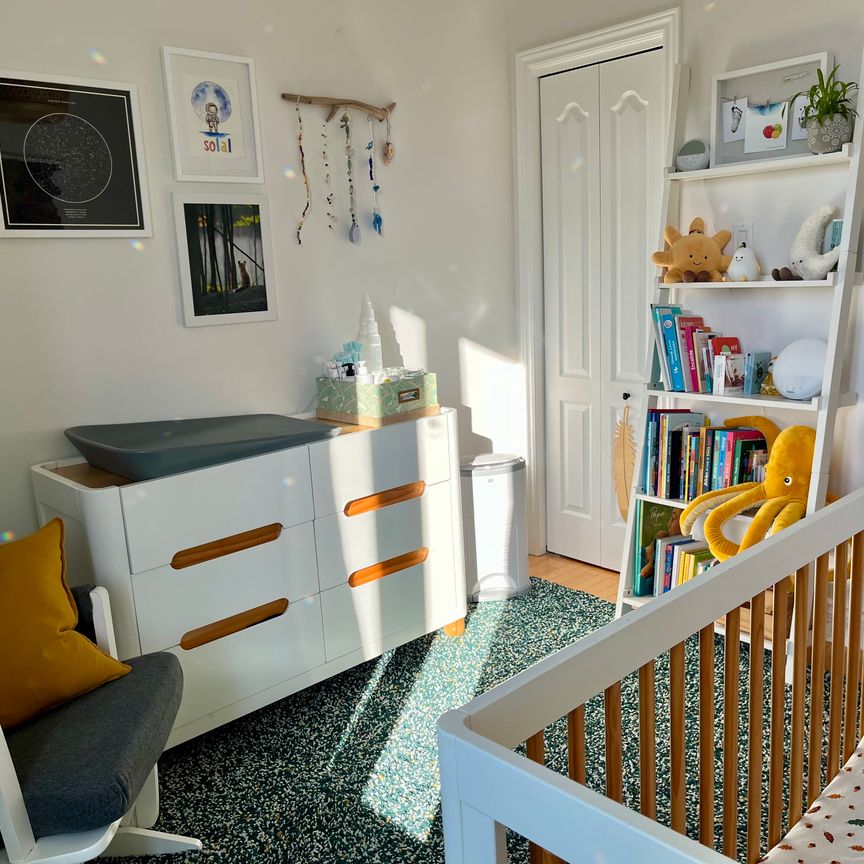 🌿 Cession de bail – 4½ très lumineux à Verdun (stationnement extérieur privatif + électros inclus) - Photo 1