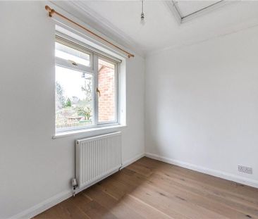 4 bedroom terraced house to rent - Photo 4