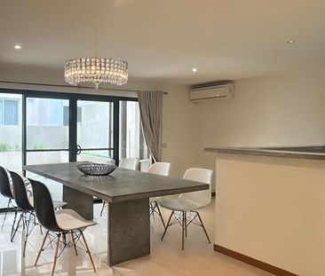 Spacious Three-Bedroom Apartment in Prime Five Dock Location - Photo 1