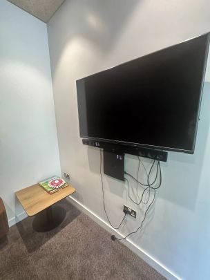 Silver Studio - Photo 1