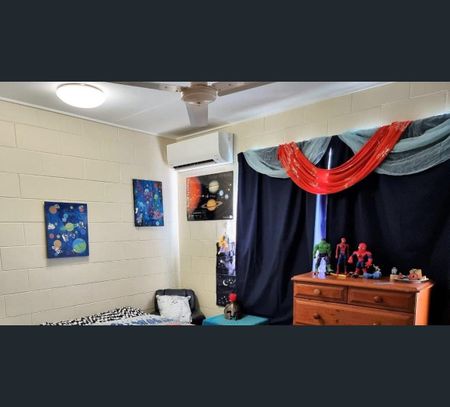 2/121 Herbert St, Bowen, Qld 4805 - Photo 2