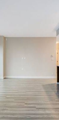 Metrotown luxury large 1 bedroom - Photo 1