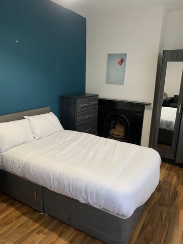 Canon Road Room 5 - Photo 2