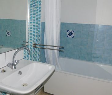 Location Appartement 1 pièce 32m² VILLERS LES NANCY 54600 - Photo 2