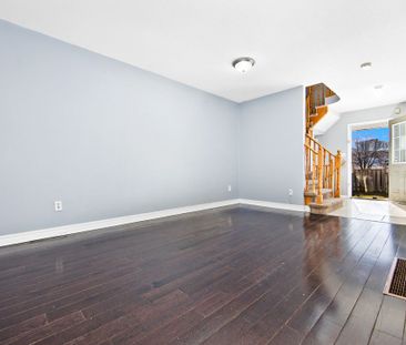 For Lease - 316 Mclevin Avenue, Toronto, Ontario - Photo 6