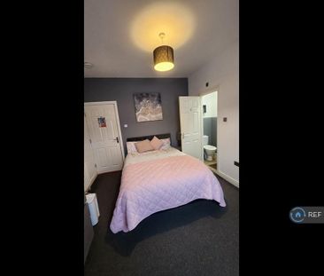 1 bedroom in a house share to rent - Photo 6