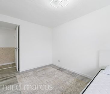 Crosby Close - Photo 4