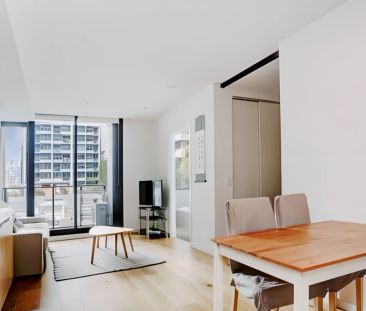 Female Only - Single Room - Photo 2