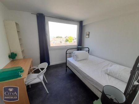 Location Appartement 3 pièces 58m² LILLE 59000 - Photo 2