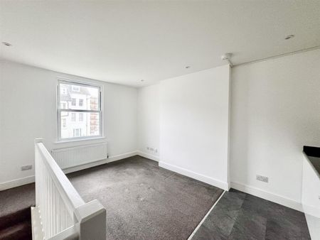 Wilton Road, Bexhill-On-Sea, TN40 1HX - Photo 4