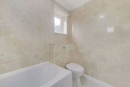 4 bedroom house to rent - Photo 4