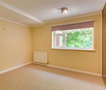 4 bedroom bungalow to rent - Photo 5