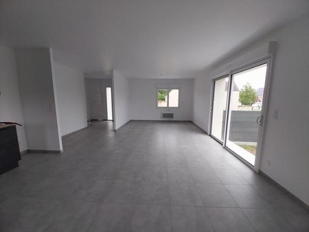 Location Maison 4 Pièces 92 m² - Photo 4
