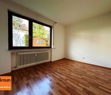 VERMIETUNG! Großzügige 3,5-Zimmer-Mietwohnung samt Einbauküche, in ... - Photo 1