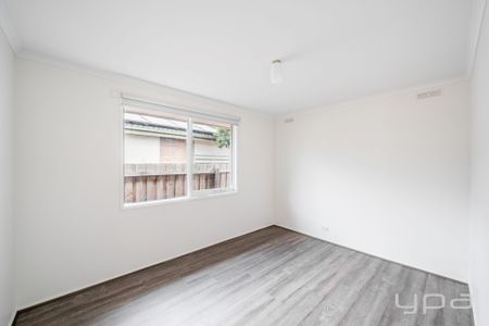 5 SOMERSET CLOSE, WERRIBEE - Photo 3