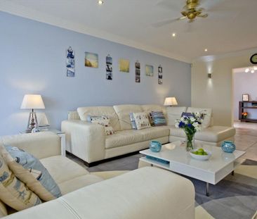 3 bedroom detached house to rent - Photo 2