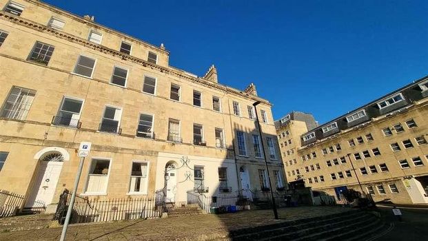 Portland Place, Bath, BA1 - Photo 1