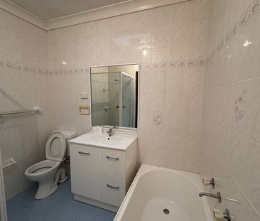 Two Bedroom Villa in a Convenient & Private Location - Photo 6