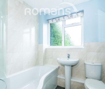 3 bedroom semi-detached house to rent - Photo 4