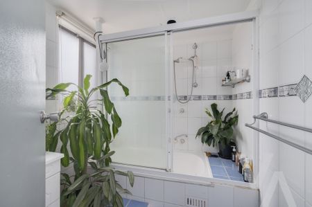 12/61-63 Nesca Parade, The Hill NSW 2300 - Apartment For Rent | Domain - Photo 5