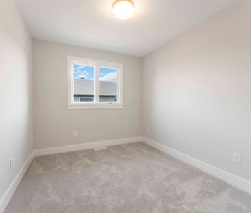 For Lease - 1166 Cope Drive, Stittsville - Munster - Richmond, Ontario - Photo 4