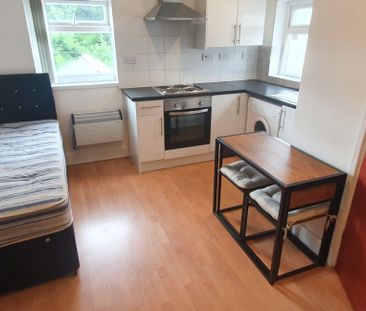 Flat 3, 95 Cathays Terrace, Cathays, Cardiff, CF24 4HT - Photo 6