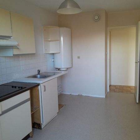 Location Appartement 3 pièces 63m² - Photo 3