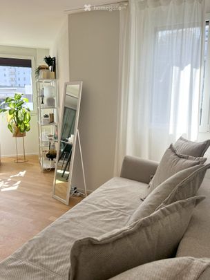 Möbelierte Wohnung mit Balkon und Ausstattung Zentral - Photo 1