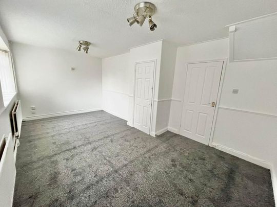 2 bedroom semi-detached house to rent - Photo 1