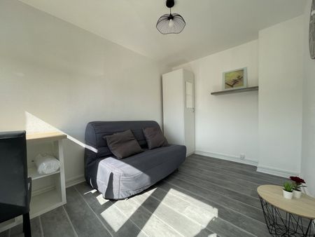 Location Appartement 1 pièce 19m² TROYES 10000 - Photo 2