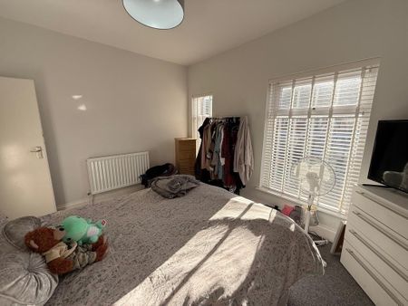 2 bedroom terraced house to rent - Photo 5