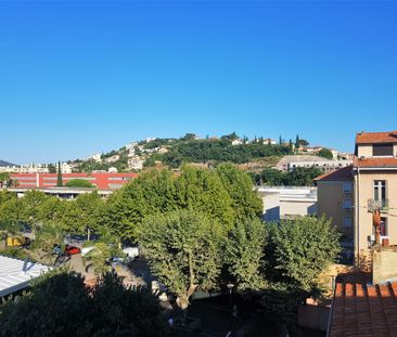 Location Appartement 1 pièce 27m² - Photo 3